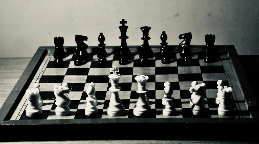 Hierarchy - Mayukh Karmakar (Unsplash / k7QTvaDJJJc)